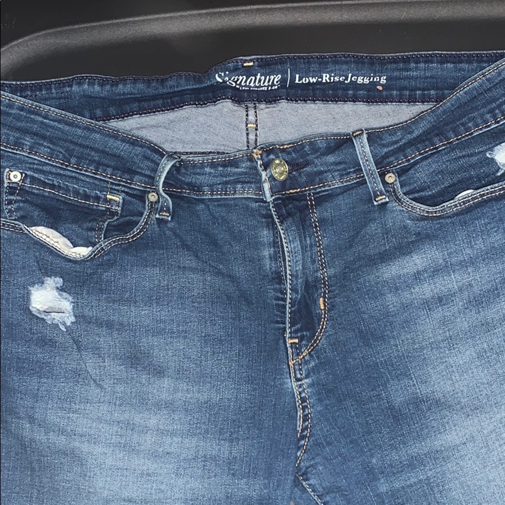 Signature jeans